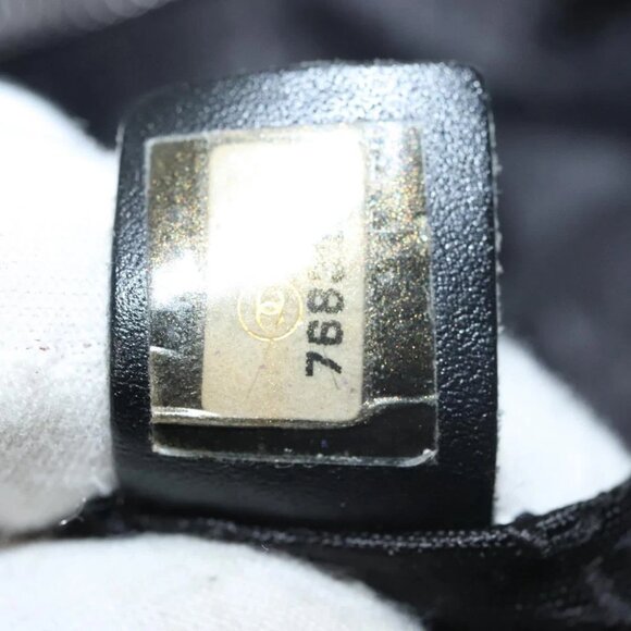 CHANEL Choco Bar Line Shoulder Bag Calf Skin Black CC Auth 117397 - Picture 2 of 15